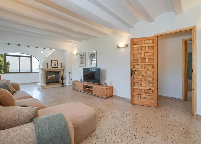 Shambala By Aguilarent * 데니아